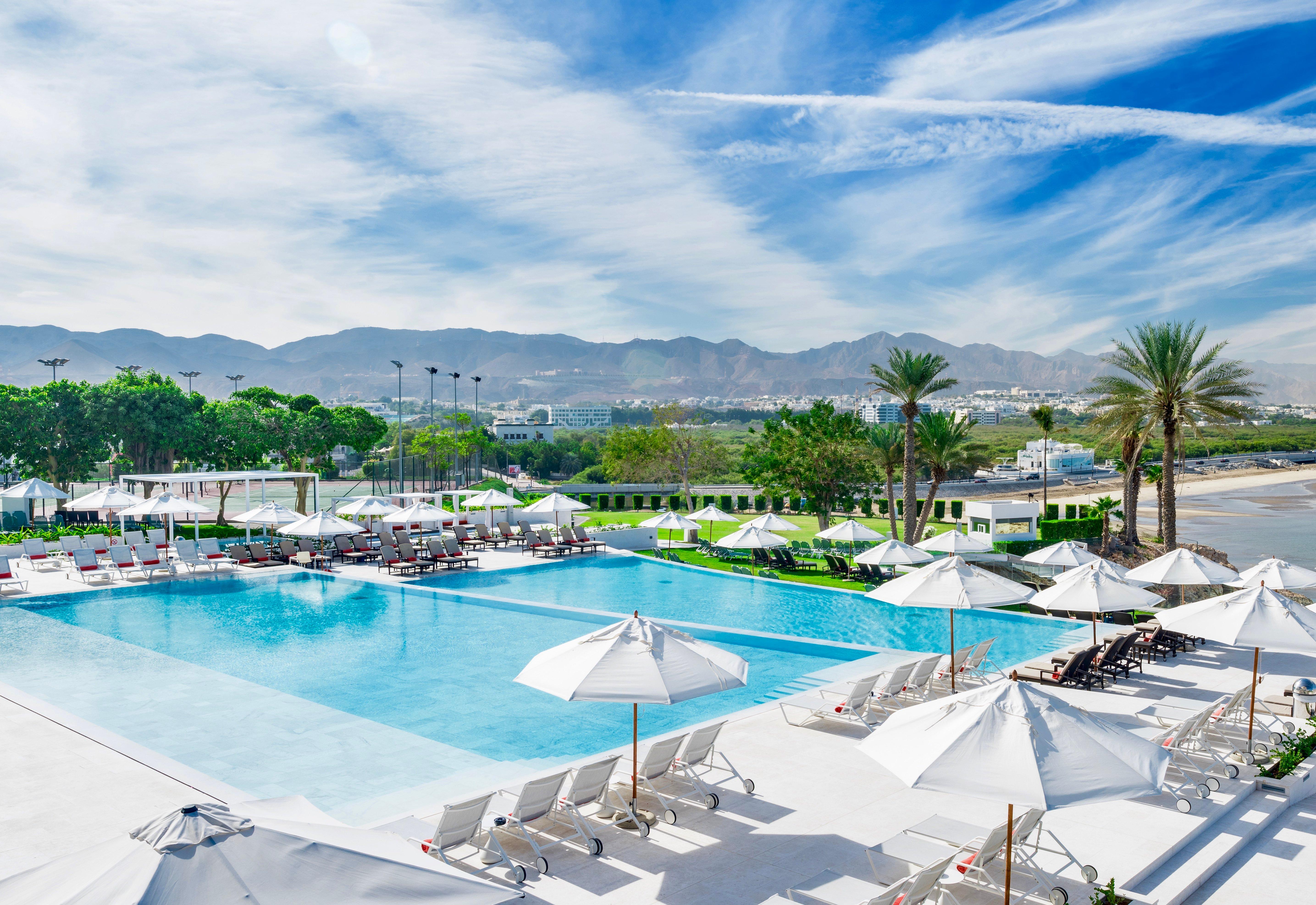 Crowne Plaza Muscat By Ihg Hotel Eksteriør billede