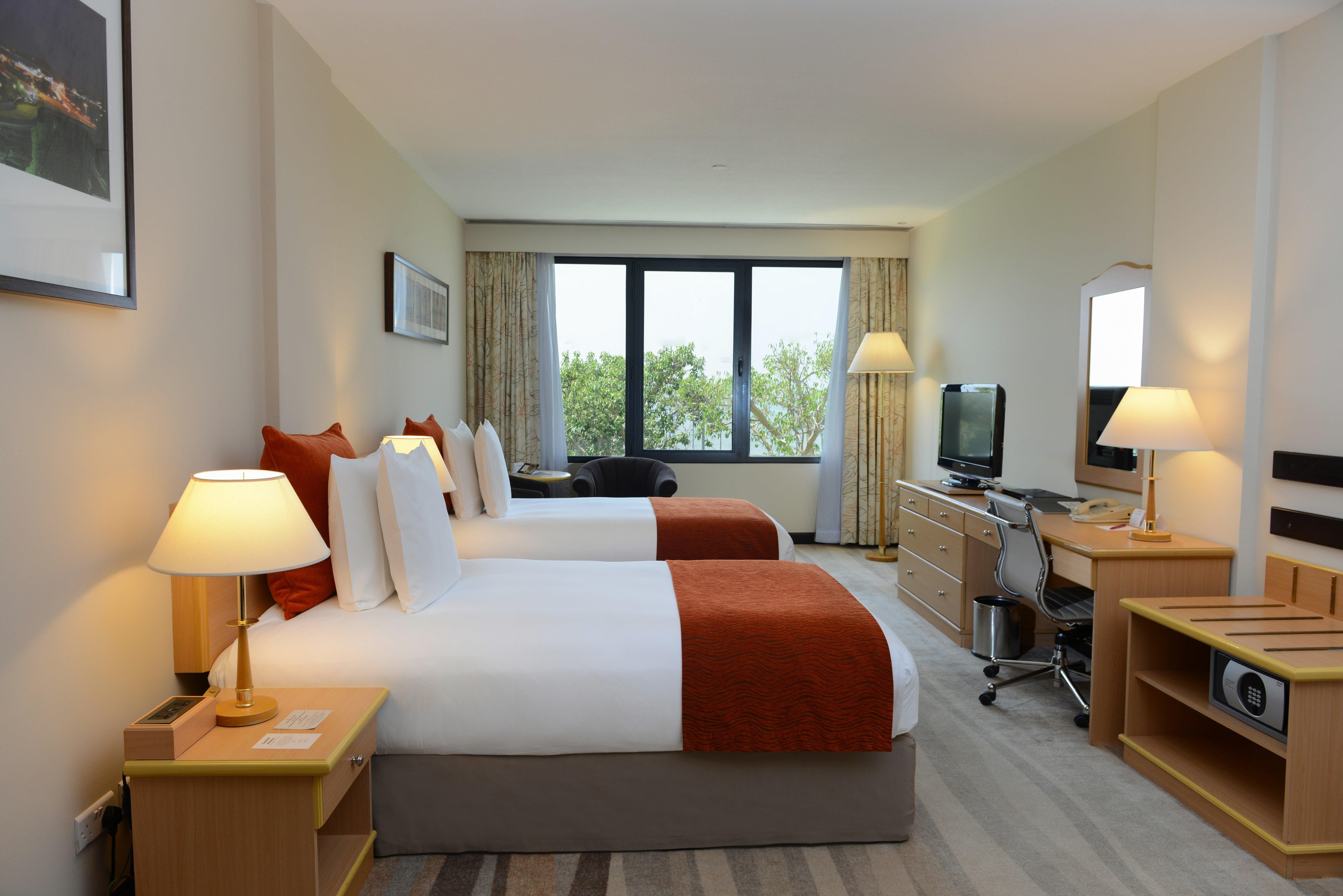 Crowne Plaza Muscat By Ihg Hotel Eksteriør billede