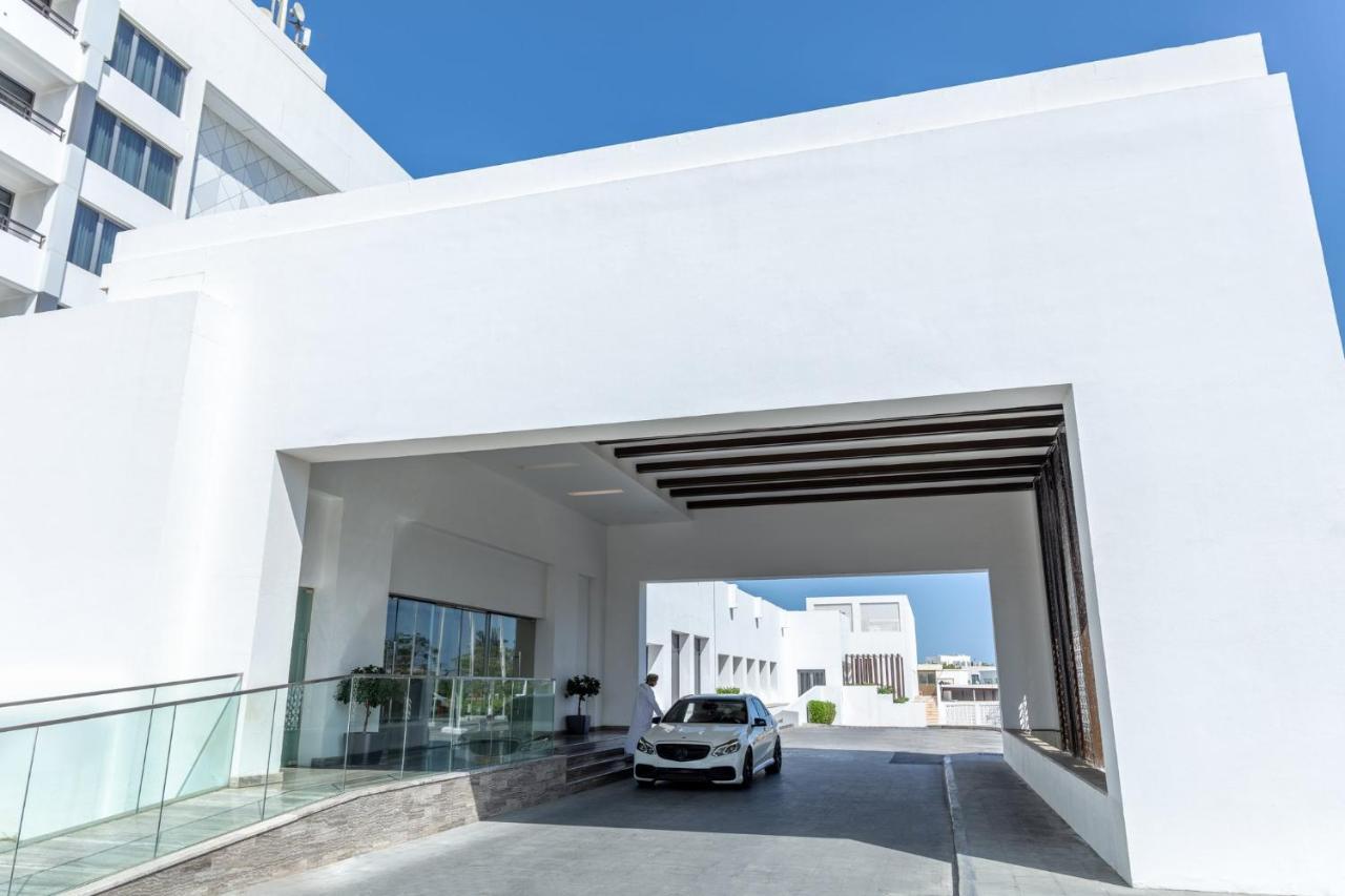 Crowne Plaza Muscat By Ihg Hotel Eksteriør billede